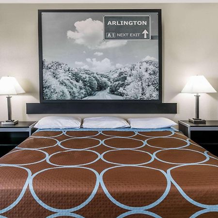 ซูเปอร์ 8 บาย วินด์แฮม อาร์ลิงตัน เนียร์ เอทีแอนด์ที สเตเดียม Hotel ภายนอก รูปภาพ