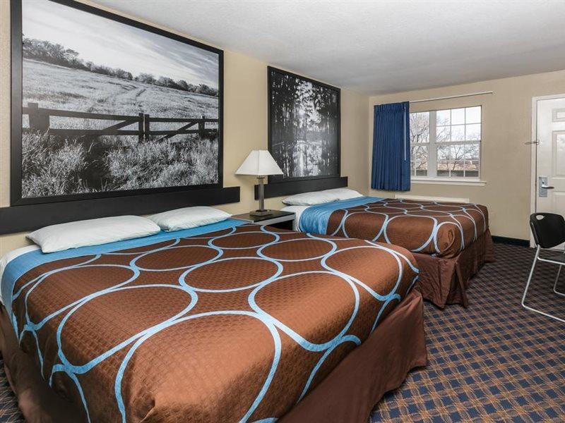 ซูเปอร์ 8 บาย วินด์แฮม อาร์ลิงตัน เนียร์ เอทีแอนด์ที สเตเดียม Hotel ภายนอก รูปภาพ