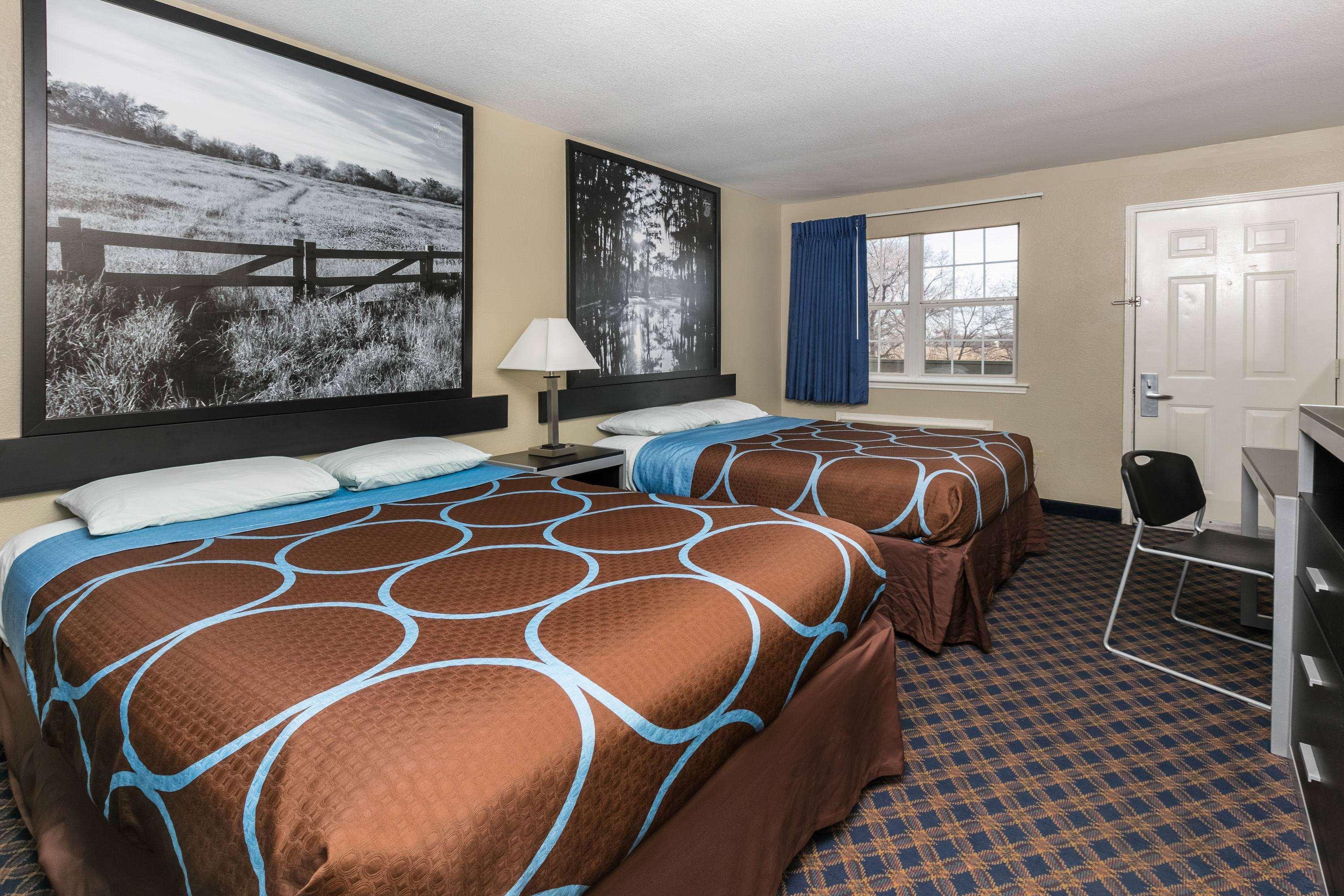 ซูเปอร์ 8 บาย วินด์แฮม อาร์ลิงตัน เนียร์ เอทีแอนด์ที สเตเดียม Hotel ภายนอก รูปภาพ