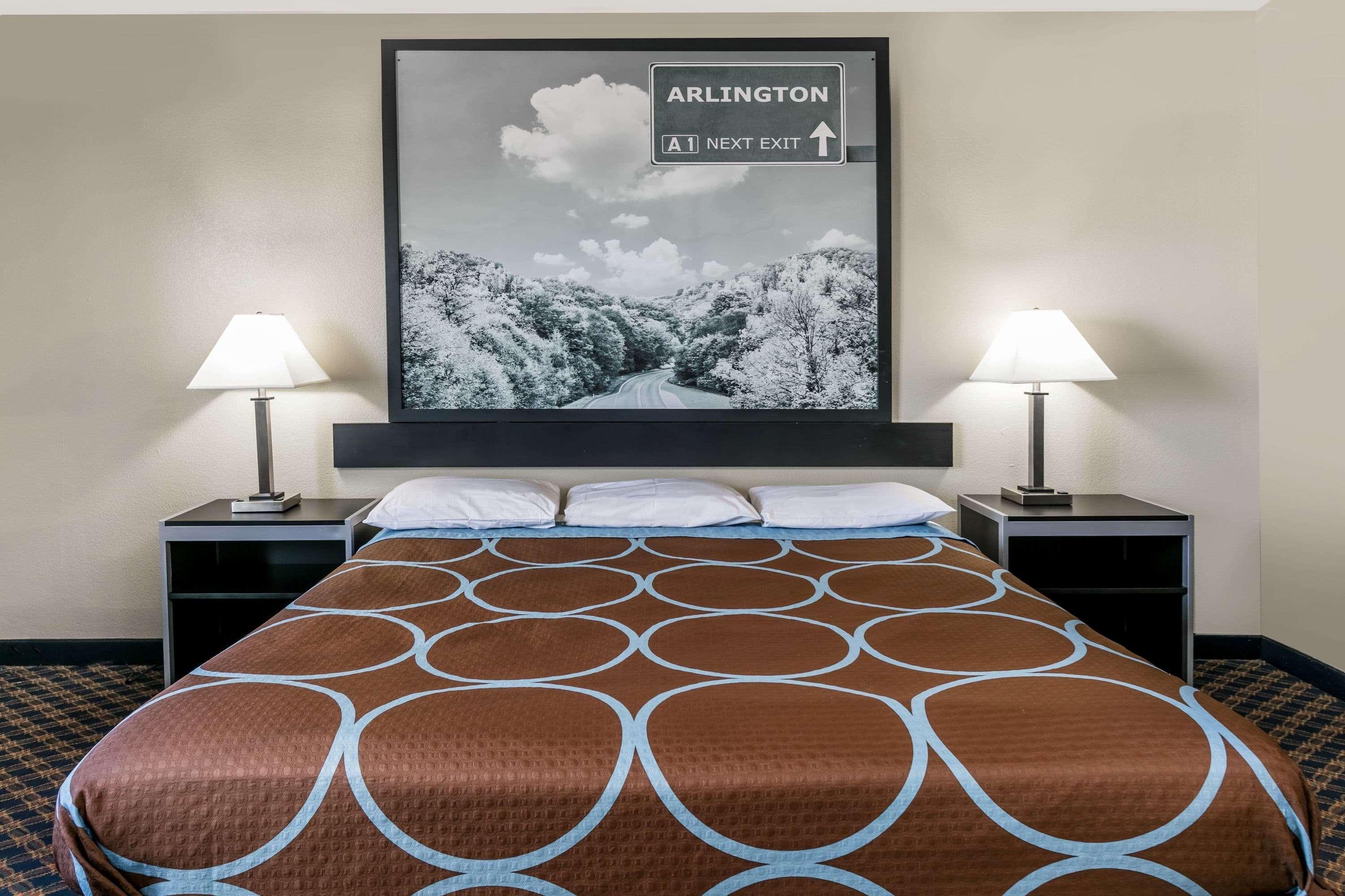 ซูเปอร์ 8 บาย วินด์แฮม อาร์ลิงตัน เนียร์ เอทีแอนด์ที สเตเดียม Hotel ภายนอก รูปภาพ