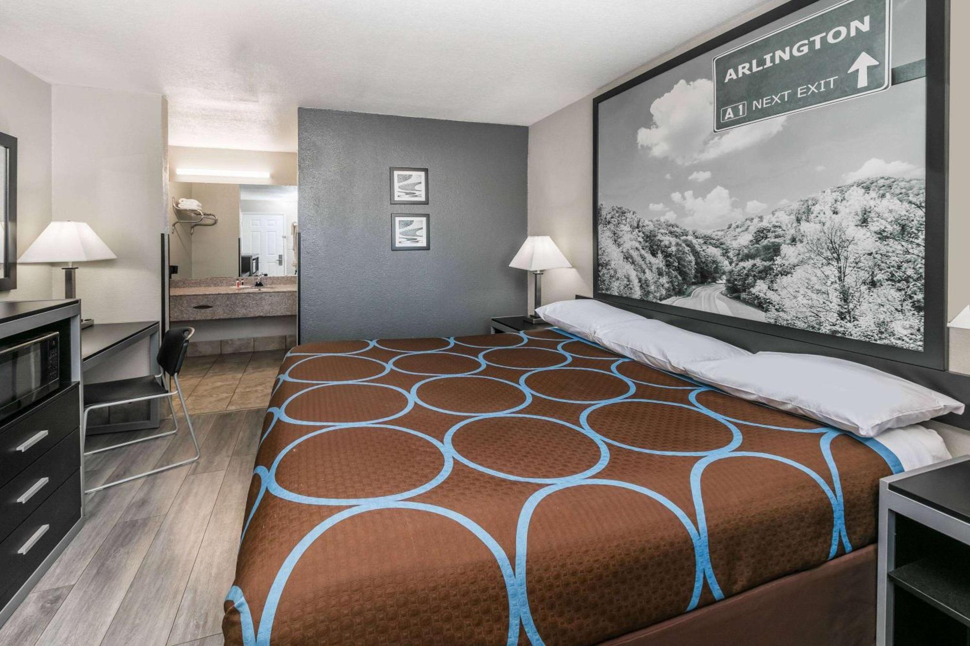 ซูเปอร์ 8 บาย วินด์แฮม อาร์ลิงตัน เนียร์ เอทีแอนด์ที สเตเดียม Hotel ภายนอก รูปภาพ