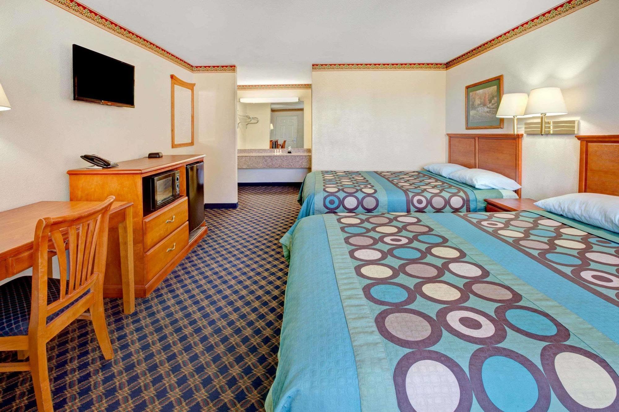 ซูเปอร์ 8 บาย วินด์แฮม อาร์ลิงตัน เนียร์ เอทีแอนด์ที สเตเดียม Hotel ภายนอก รูปภาพ