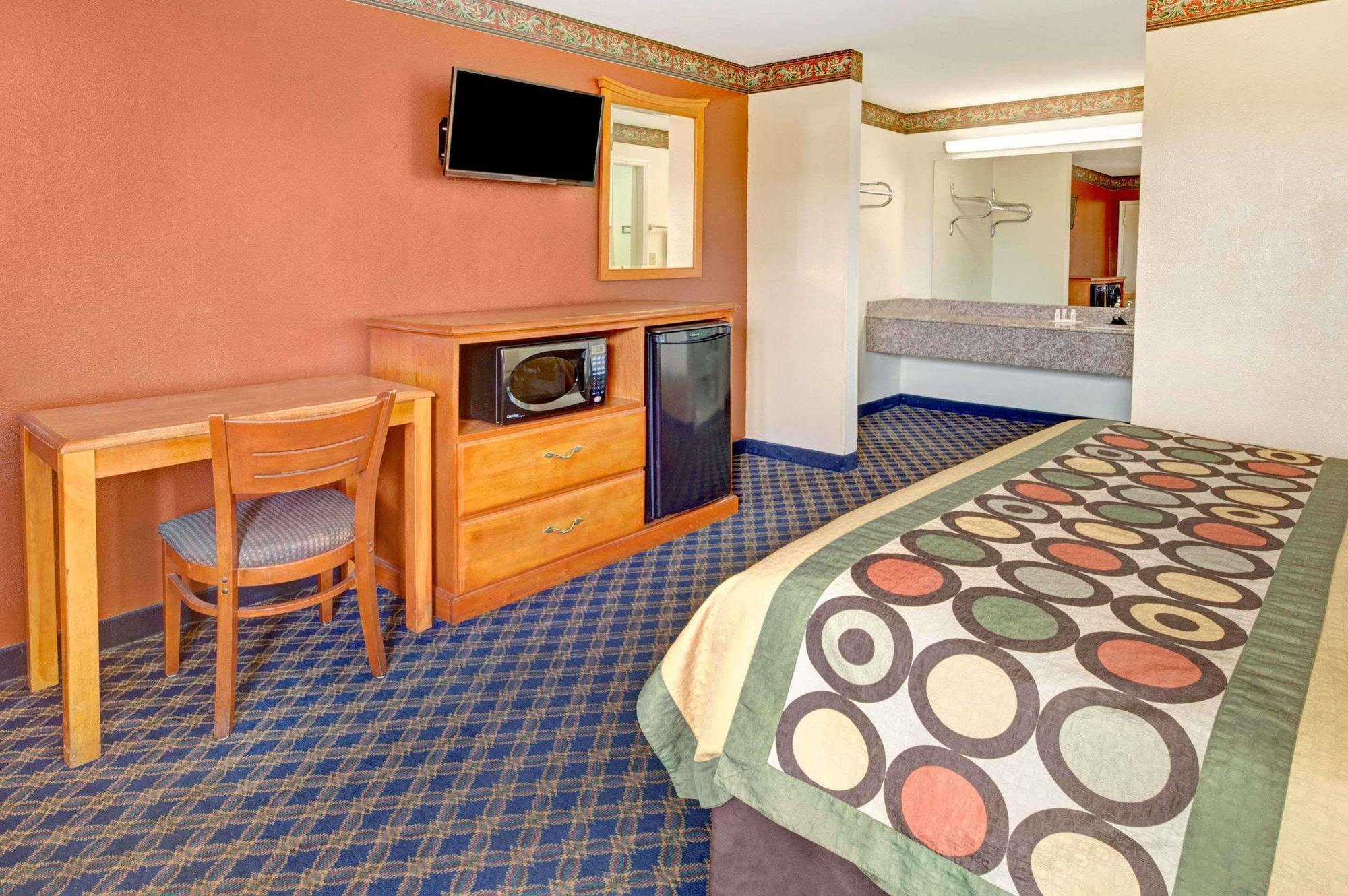 ซูเปอร์ 8 บาย วินด์แฮม อาร์ลิงตัน เนียร์ เอทีแอนด์ที สเตเดียม Hotel ภายนอก รูปภาพ